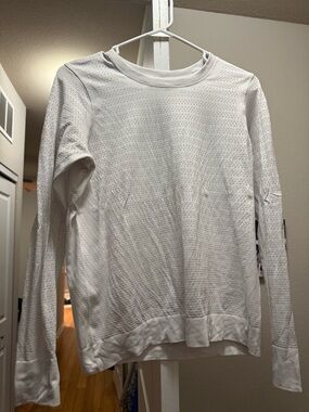 White Long Sleeve Lightweight Knit Top